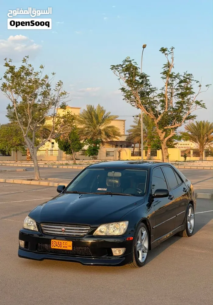 Lexus Is 2004 photo 2