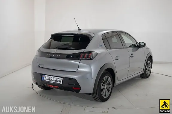 Peugeot 208 2023 photo 4