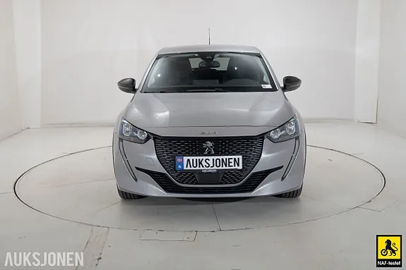 Peugeot 208 2023 photo 2