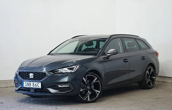 Seat Leon 2021 photo 2