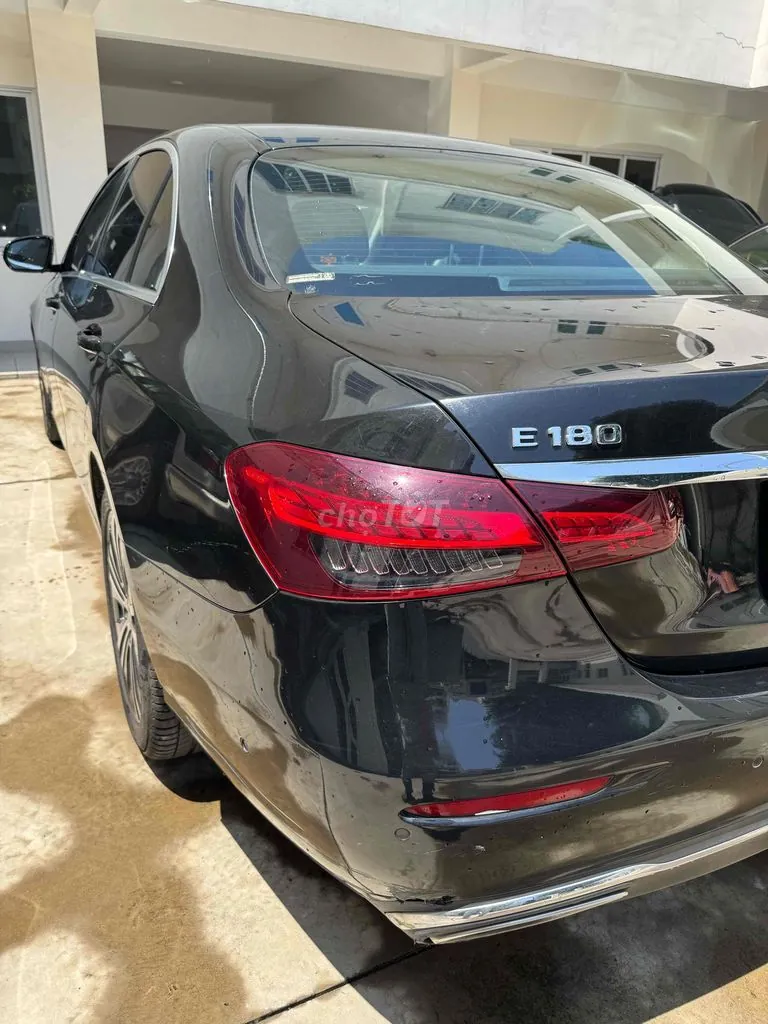 Mercedes-Benz E-Class 2021 photo 3
