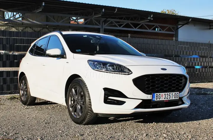 Ford Kuga 2022 photo 3