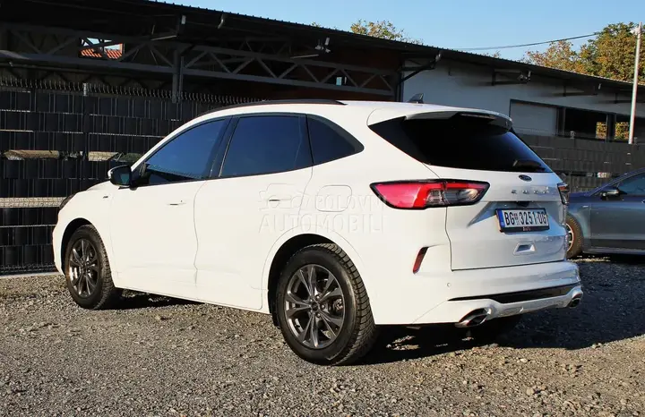 Ford Kuga 2022 photo 5