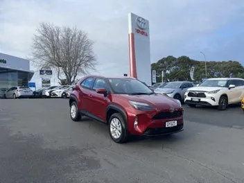 Toyota Yaris Cross 2024 photo 2