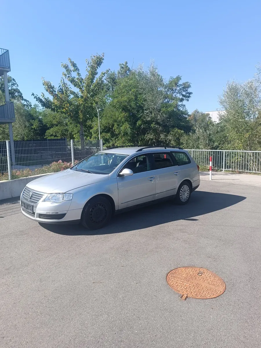 Volkswagen Passat 2005 photo 2