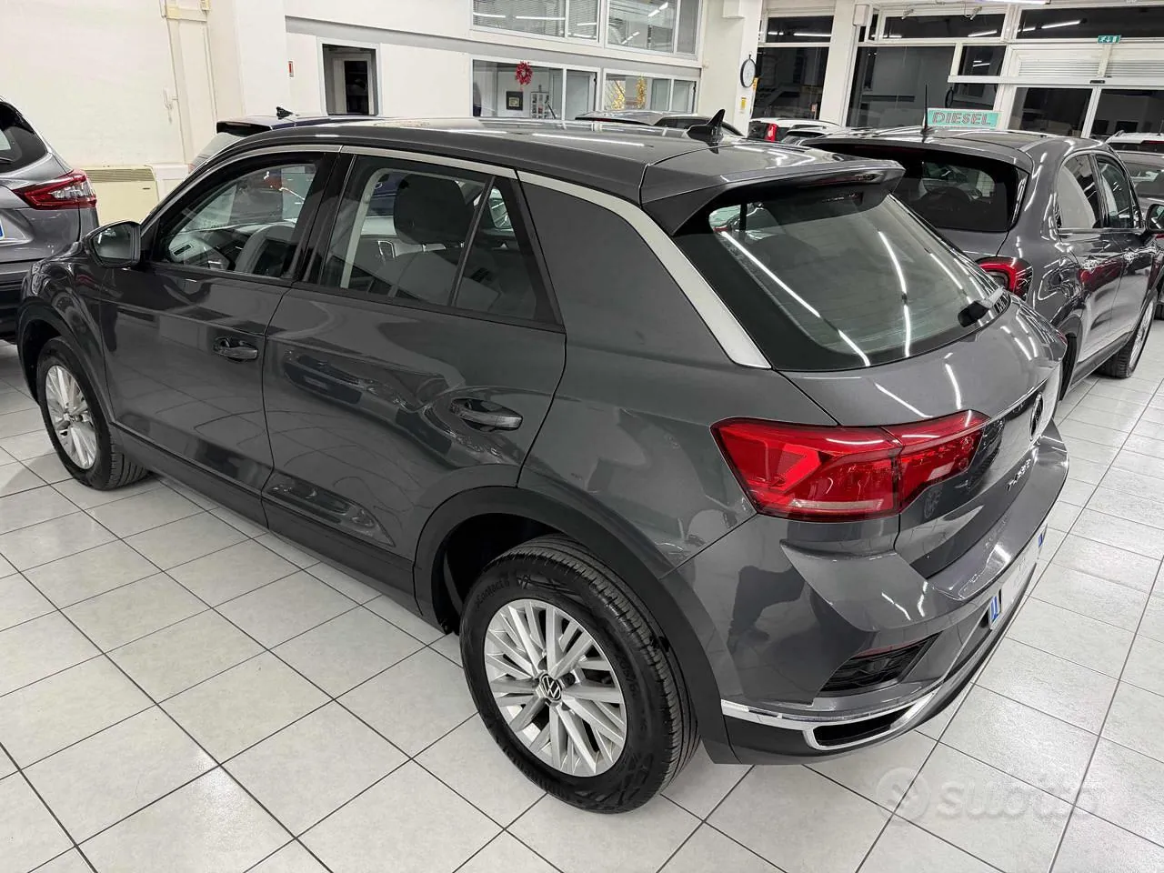 Volkswagen T-Roc 2021 photo 3