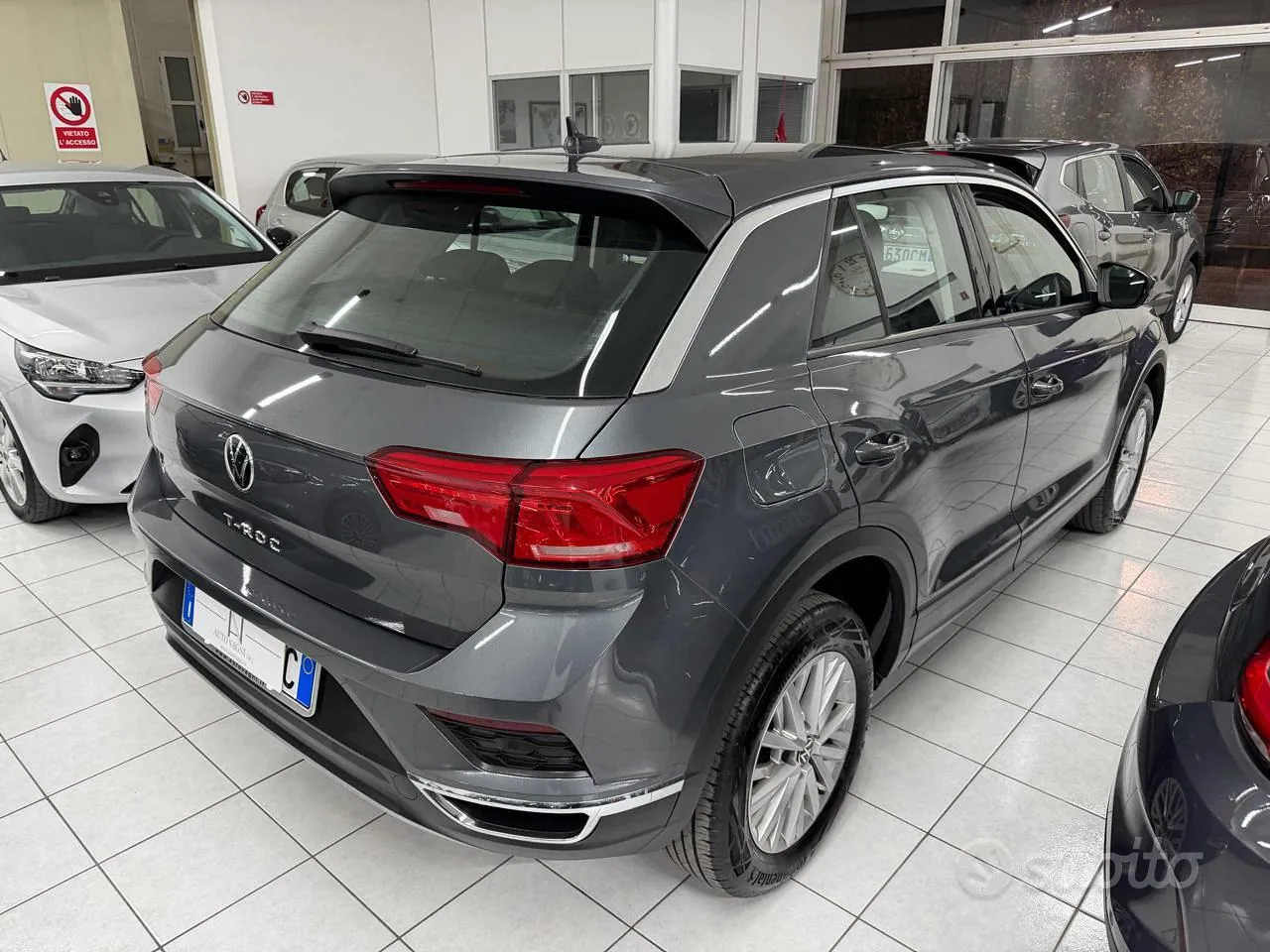 Volkswagen T-Roc 2021 photo 4