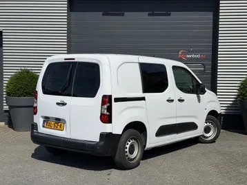 Toyota Proace City 2023 photo 2