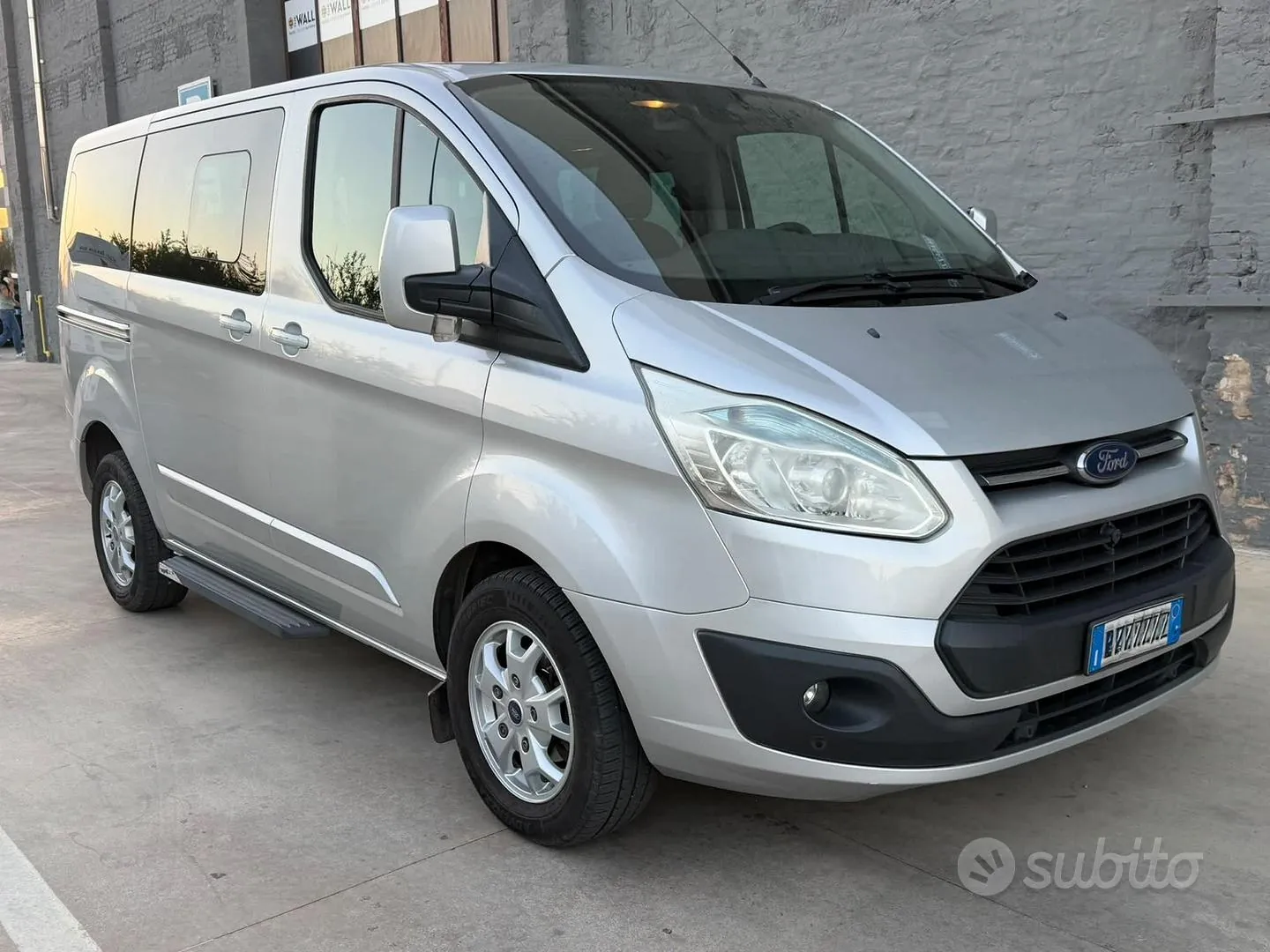 Ford Tourneo Custom