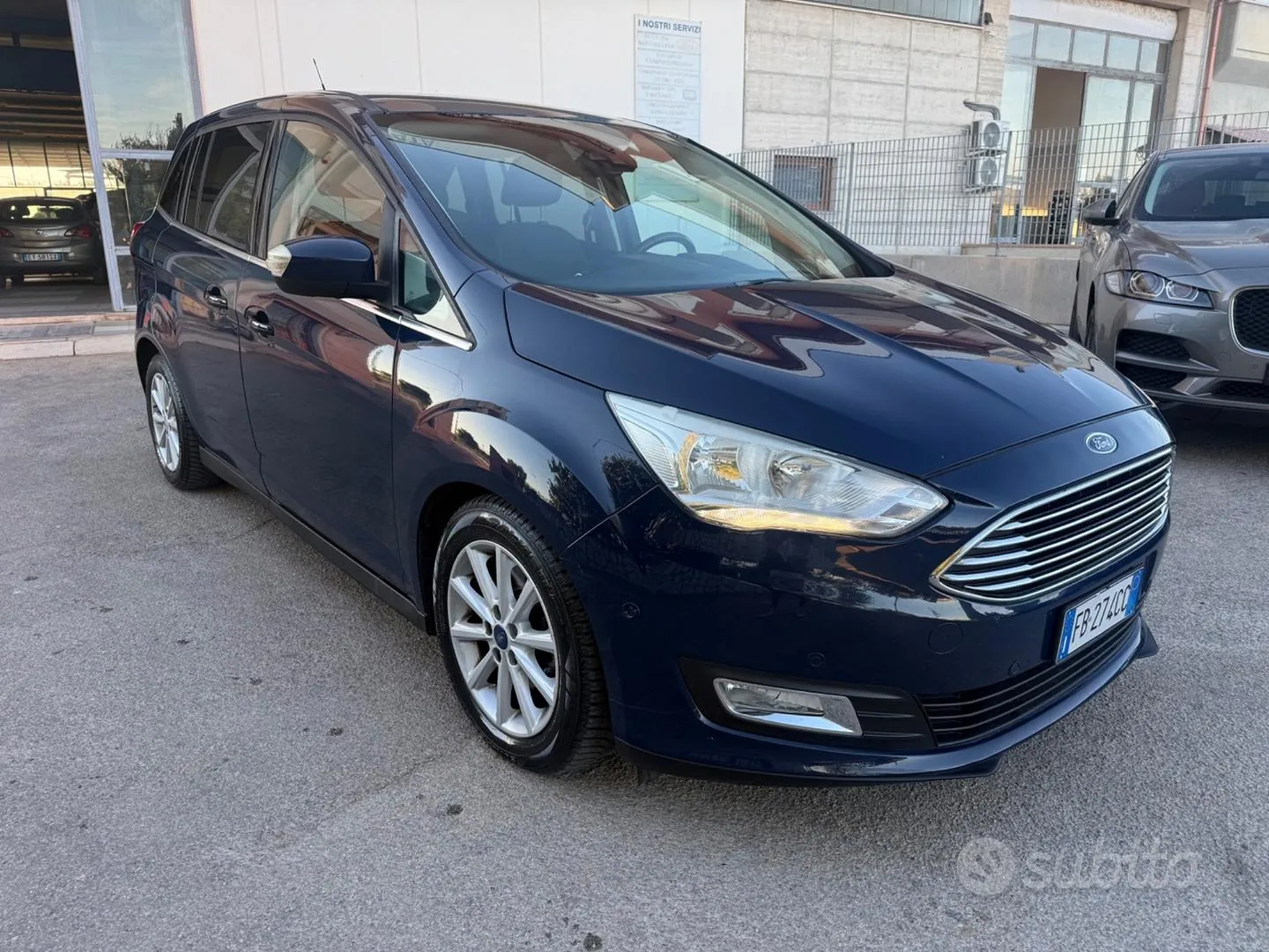 Ford Grand C-Max 2016 photo 2