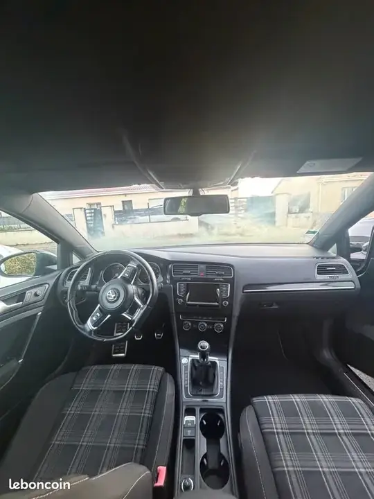 Volkswagen Golf 2014 photo 3
