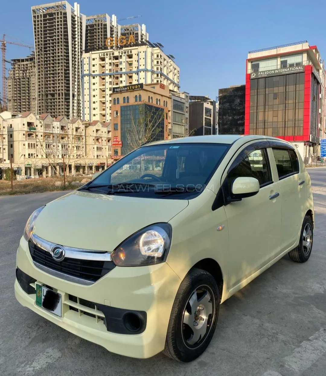 Daihatsu Mira