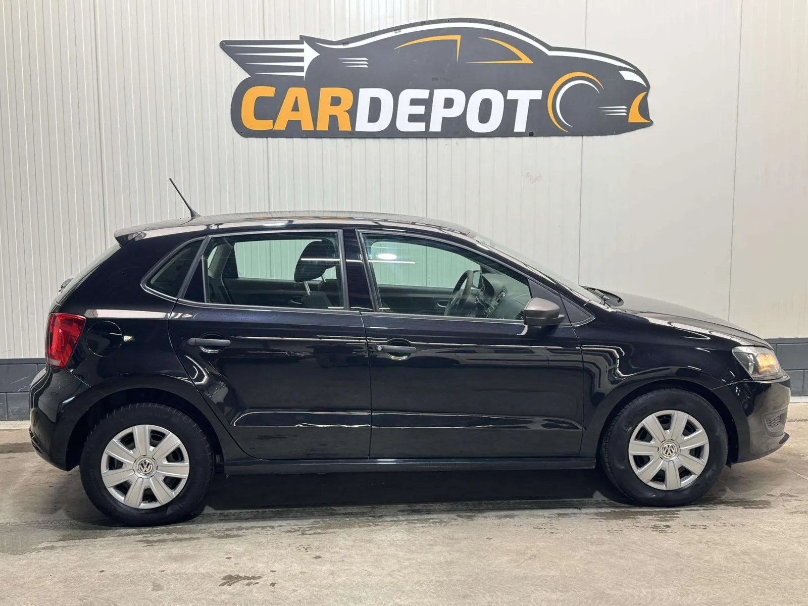 Volkswagen Polo 2009 photo 4