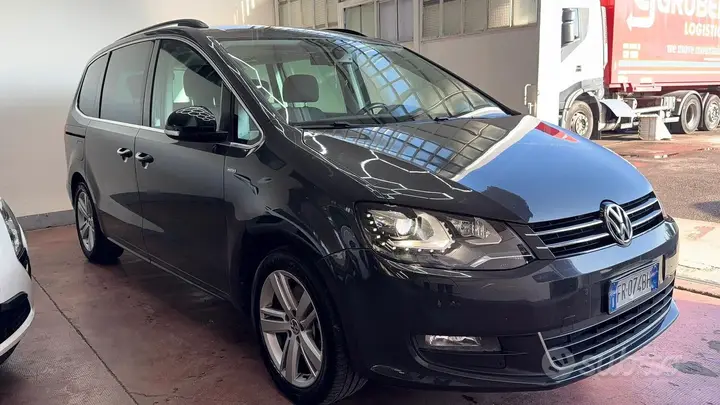 Volkswagen Sharan 2013 photo 3