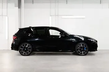 BMW M135I 2026 photo 4