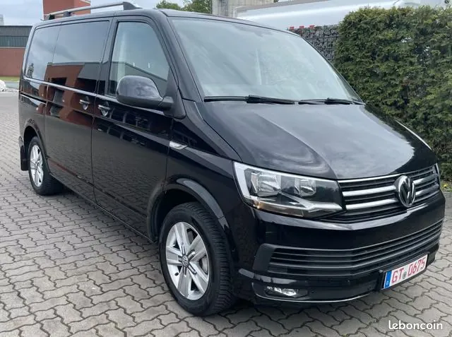 Volkswagen T6 Multivan 2016 photo 2
