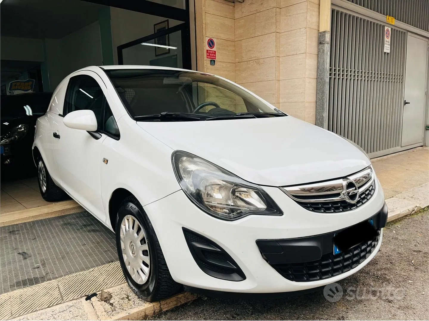 Opel Corsa 2015 photo 2