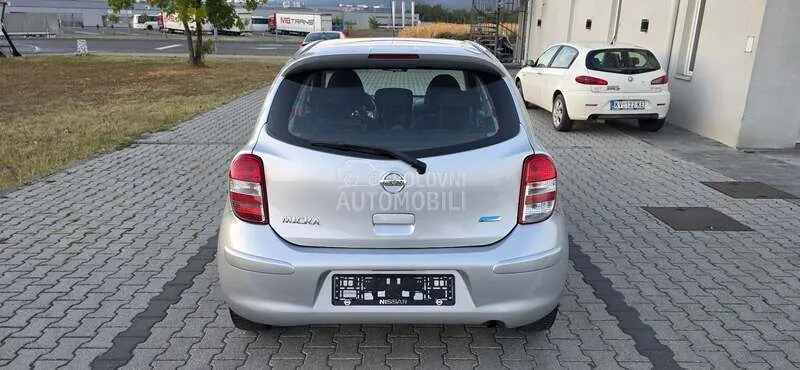 Nissan Micra 2013 photo 5