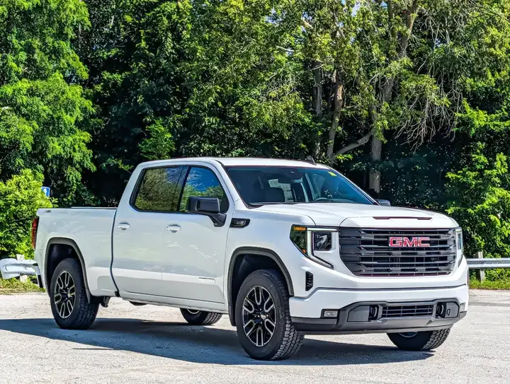 GMC Sierra 1500 2026 photo 3