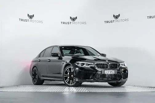 BMW M5