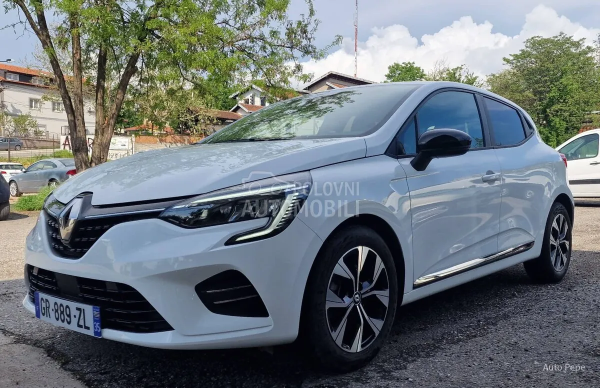 Renault Clio 2023 photo 2
