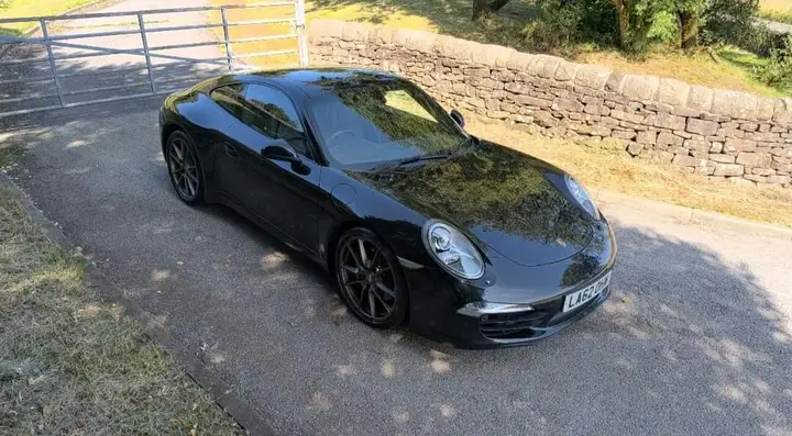 Porsche 911