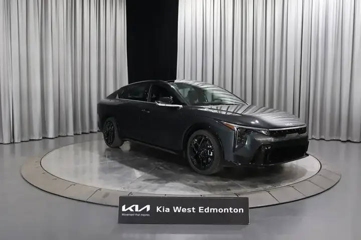 Kia K4