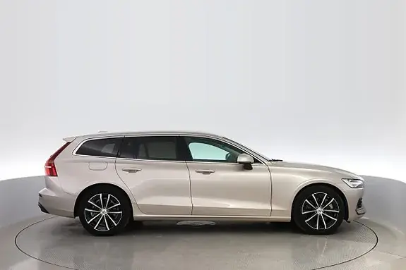 Volvo V60 2025 photo 5