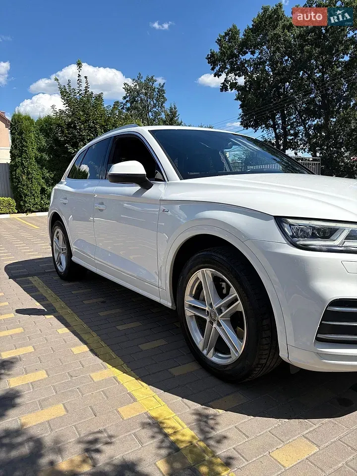 Audi Q5 2017 photo 4