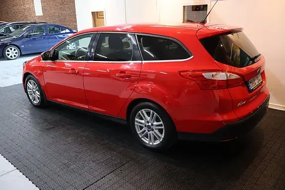 Ford Focus 2012 photo 3