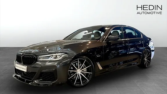 BMW 545E