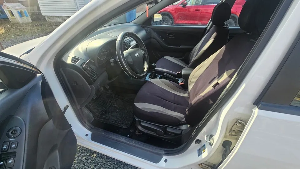 Hyundai Elantra 2009 photo 5