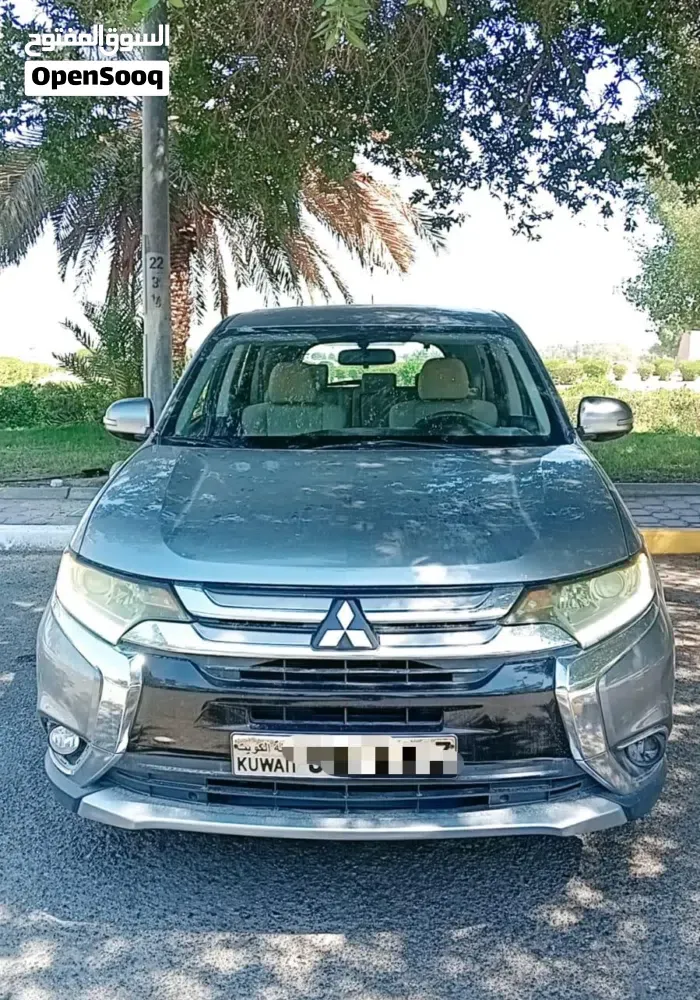 Mitsubishi Outlander 2021 photo 2