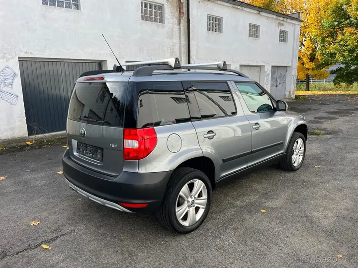 Skoda Yeti 2011 photo 4