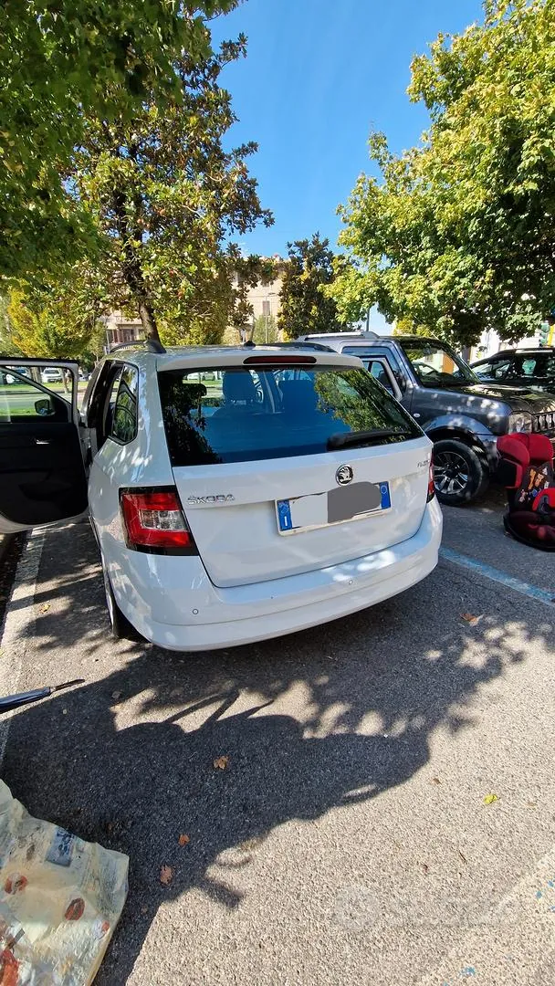 Skoda Fabia 2018 photo 2