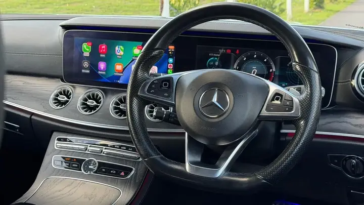 Mercedes-Benz E-Class 2018 photo 3