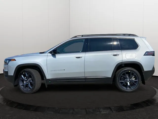 Jeep Cherokee 2026 photo 2