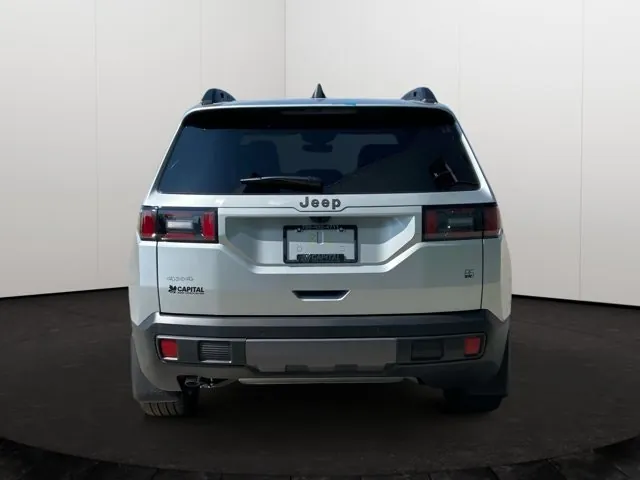 Jeep Cherokee 2026 photo 5