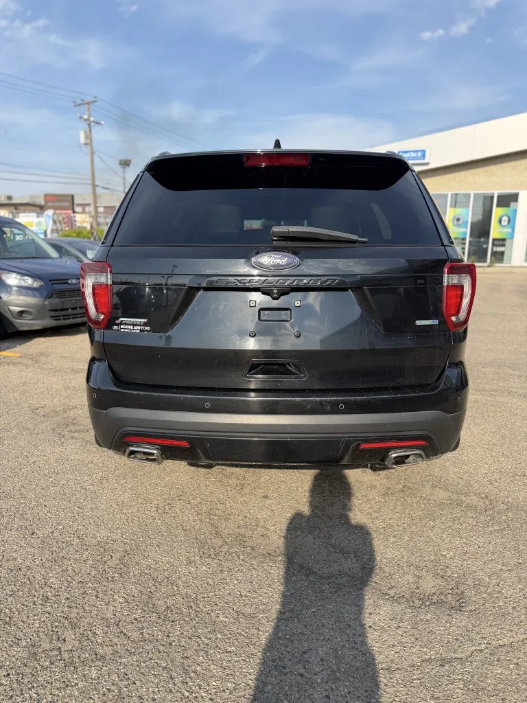 Ford Explorer 2016 photo 5
