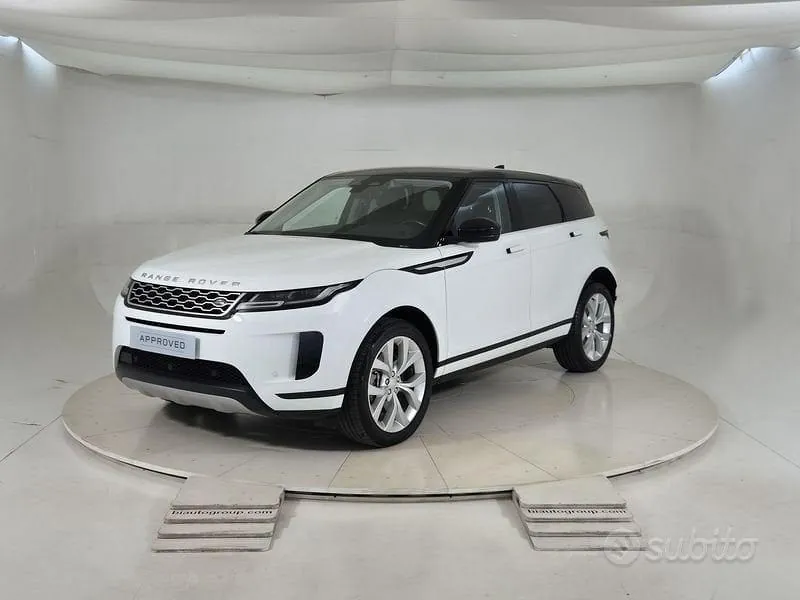 Land Rover Range Rover Evoque 2022 photo 2