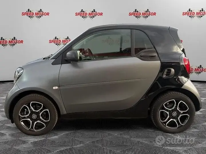 Smart Fortwo 2018 photo 3
