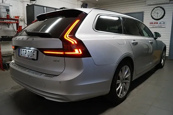 Volvo V90 2022 photo 4