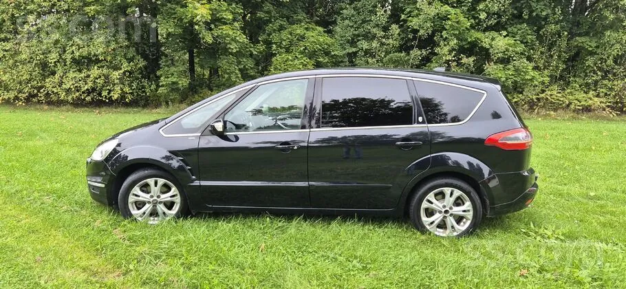 Ford S-Max 2010 photo 3