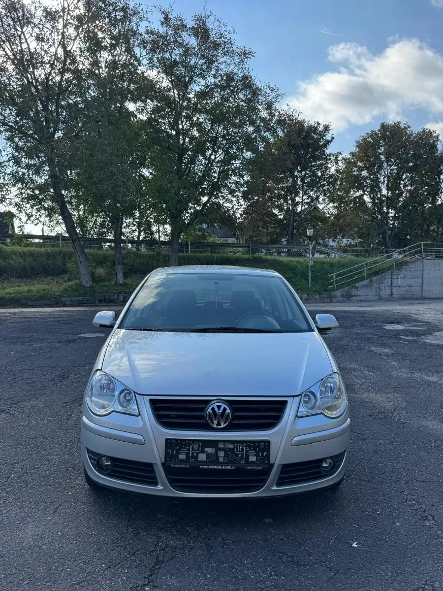 Volkswagen Polo 2006 photo 3