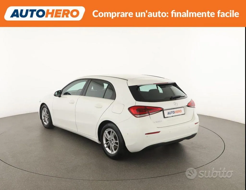 Mercedes-Benz A180 2020 photo 4