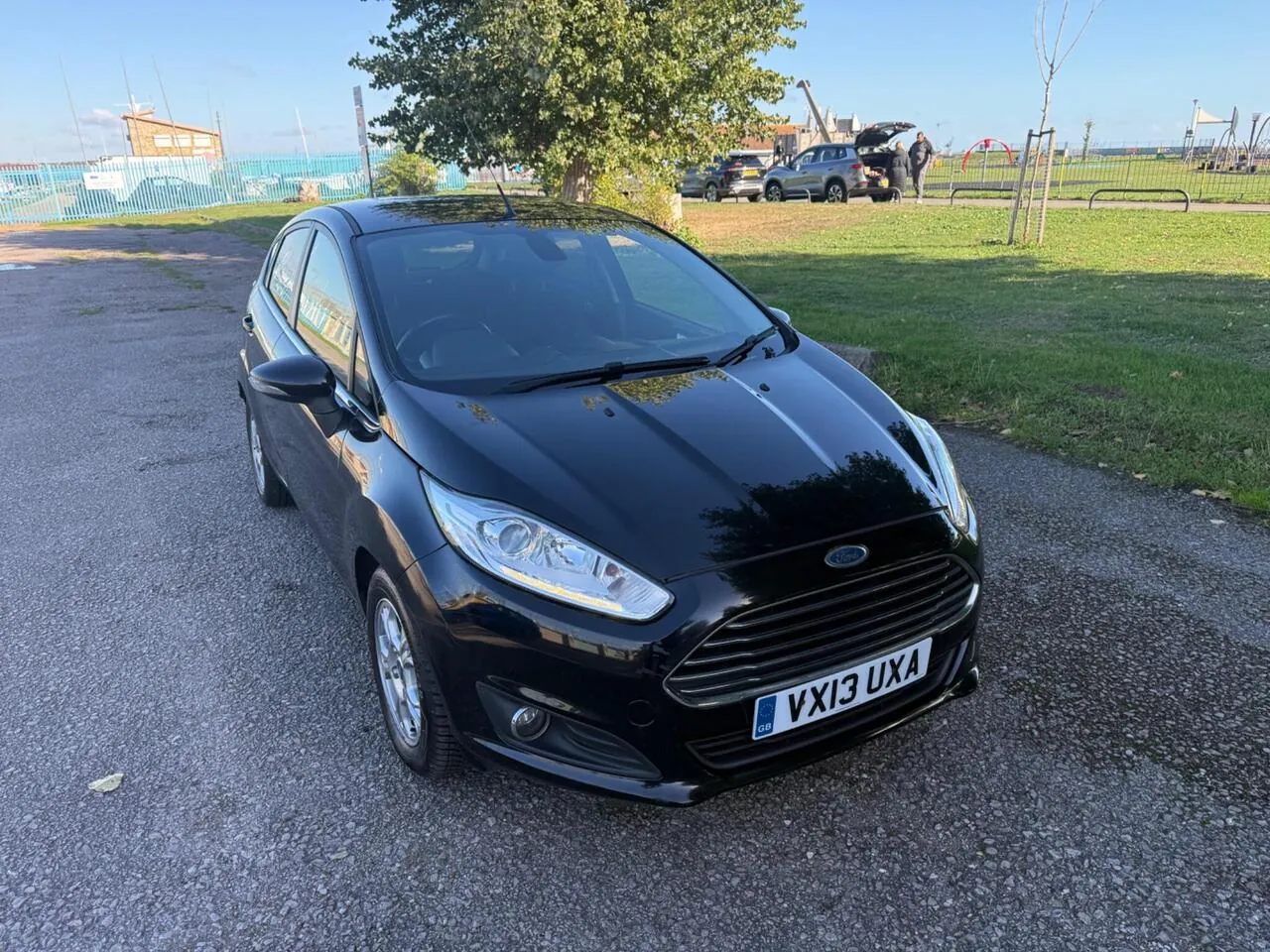 Ford Fiesta 2013 photo 2