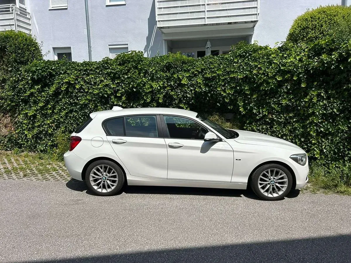 BMW 1 Series 2012 photo 3