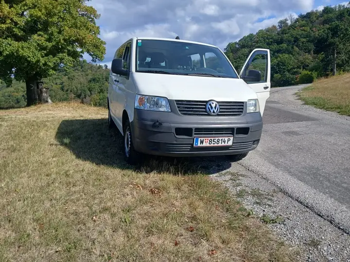 Volkswagen T5