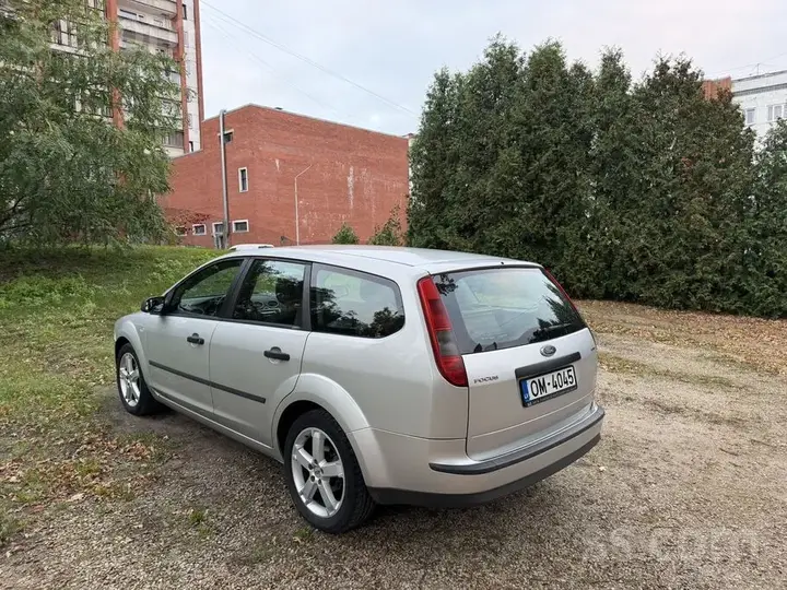 Ford Focus 2006 photo 4