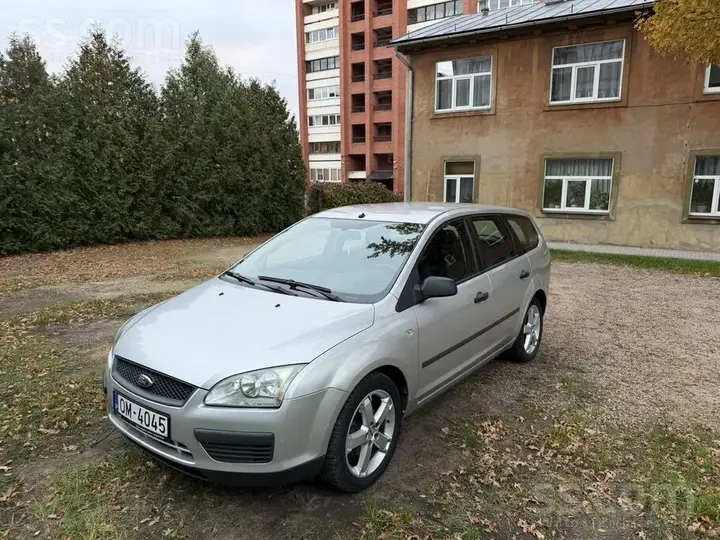 Ford Focus 2006 photo 2